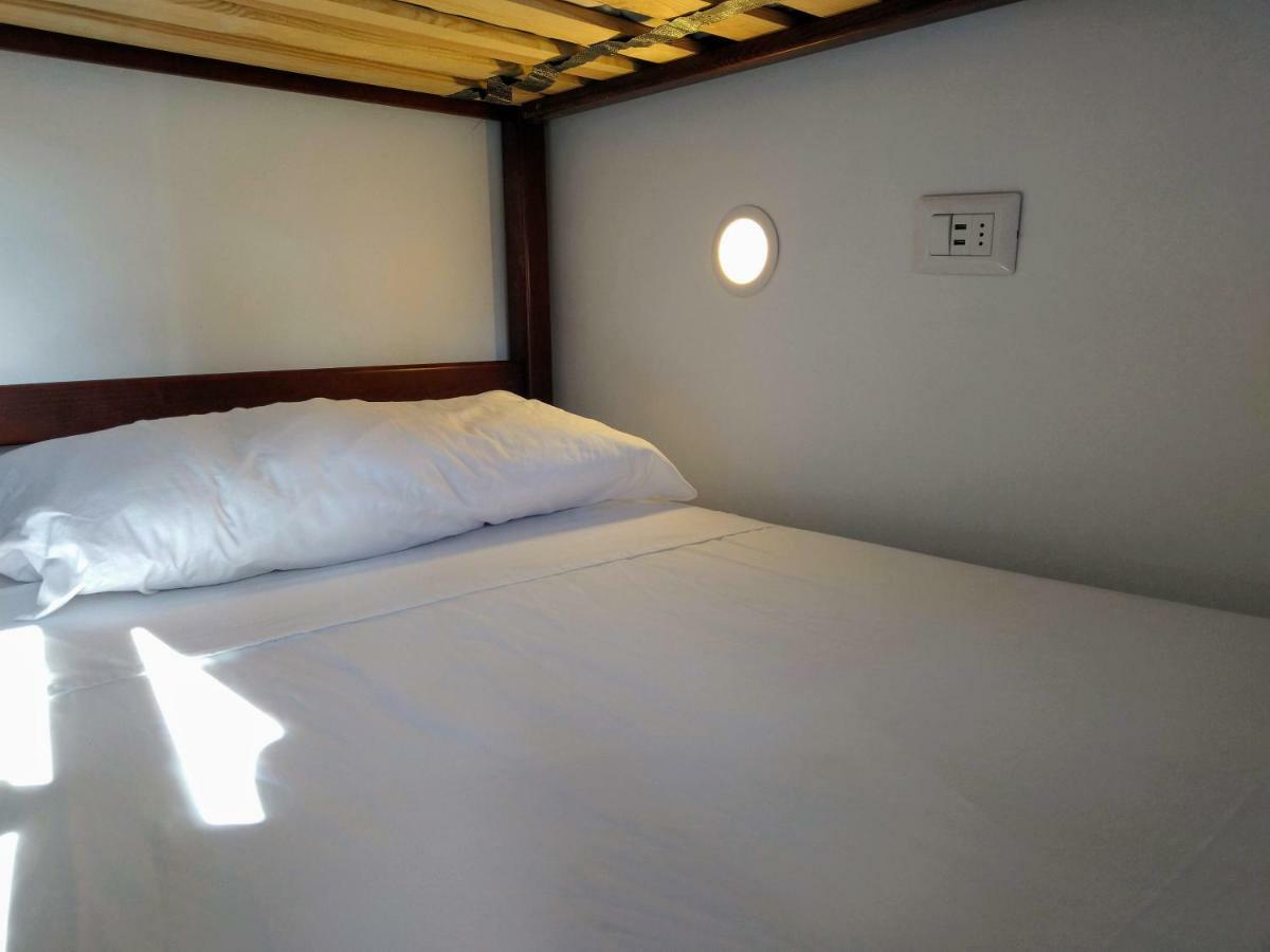Patagon Backpackers Hostel Coyhaique Luaran gambar